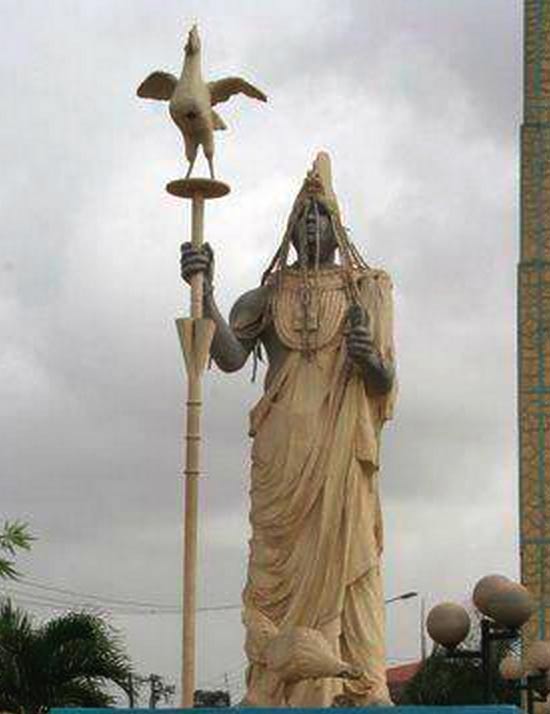 Statue of Oduduwa at Ile-Ife.
