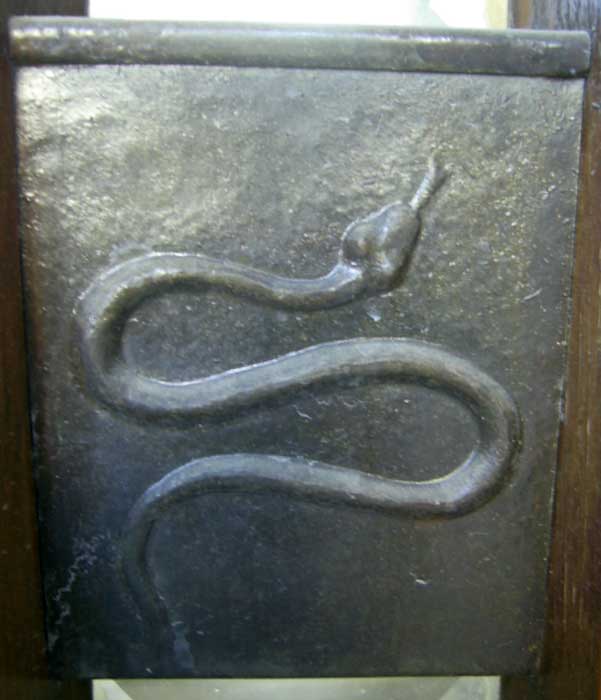 The Dan tribe's serpent plate