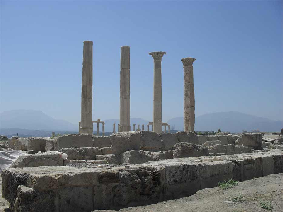 Etched against the backdrop of the blue sky, the ruins of Laodicea crown the hills of west-central Phrygia in Turkey. (Image: © Micki Pistorius)