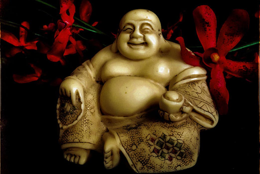 Budai figurine 