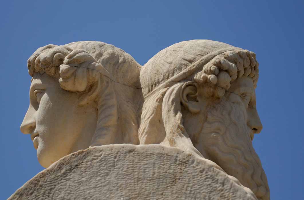 Statue of Hera and Zeus at Panathenaic stadium, Athens. (Sean Wallace-Jones / Adobe Stock)