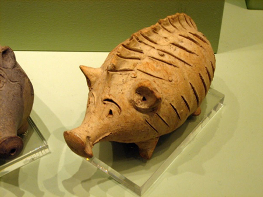Platagi Rattle in the shape of a pig, Cypro-Archaic II period (600-480BC). Museum of Cycladic Art Athens, Greece. (Public Domain)