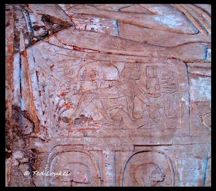 Queen Tiye is depicted in an unusual fashion in the tomb of her steward Kheruef (TT192). In this relief, she is shown as a sphinx, indicating her domination over the hostile women of the country. This representation was reserved for ruling pharaohs.