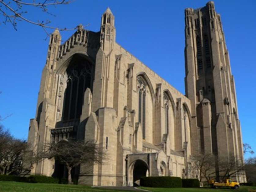 Rockefeller Chapel is a Gothic Revival chapel on the campus of the University of Chicago in Chicago, Illinois. (Public Domain).