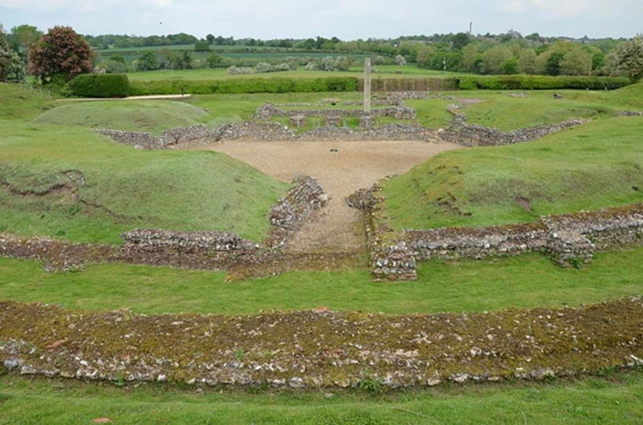 Roman Theatre at Verulamium excavated by Kathleen Kenyon (CC BY-SA 2.0)