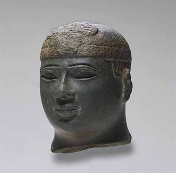 Sculpture depicting the head of a Kushite Ruler, ca. 716-702 B.C. ( Wikimedia)
