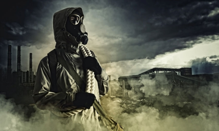 Stalker in gas mask (Sergey Nivens/ Adobe Stock)