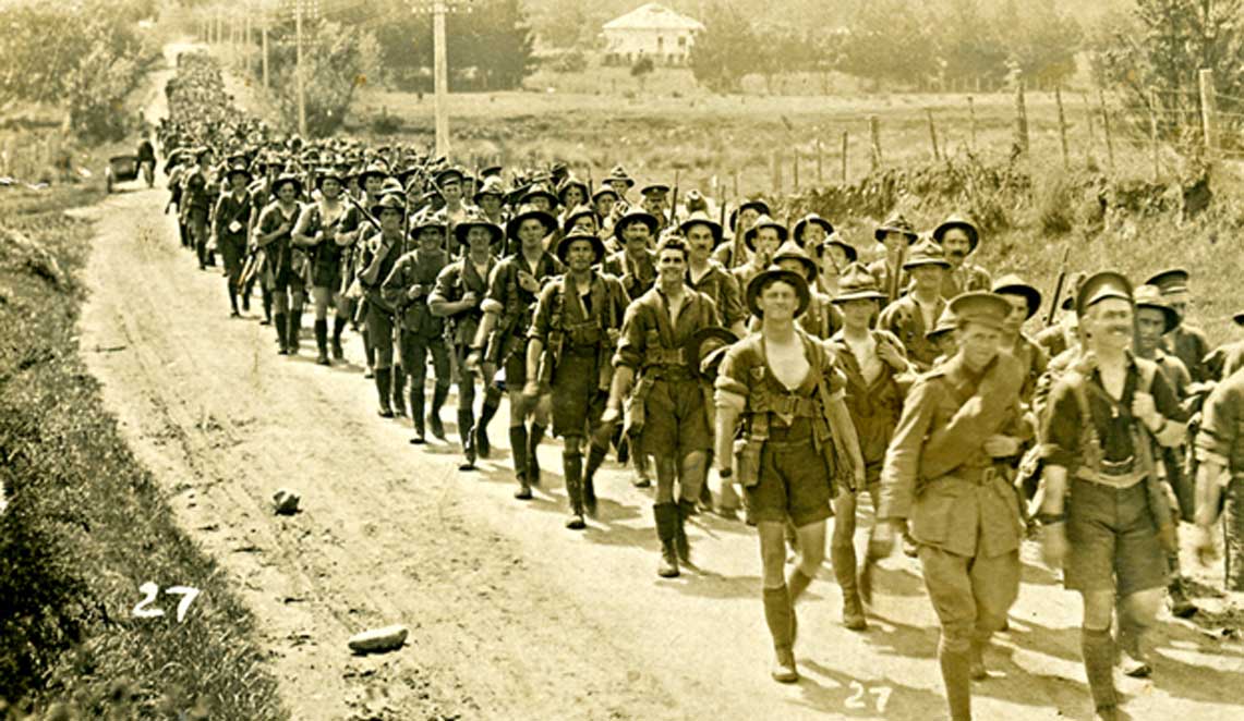 This is the New Zealand Division marching from Trentham to embark for Europe. Source  A World War 1 Story, Part 6. Hutt Valley, Wellington, New Zealand, 14 April 1916. (CC BY-SA 2.0)