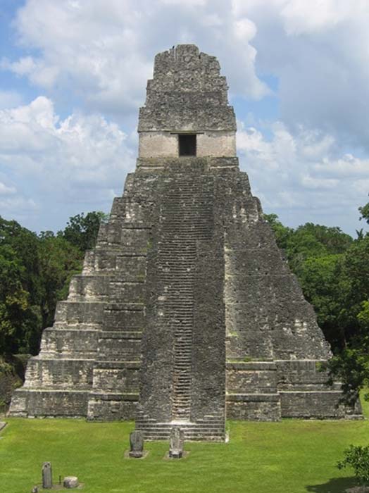 Tikal (Guatemala), temple 1, rises 47 meters (154 feet) high ( CC BY-SA 2.5)