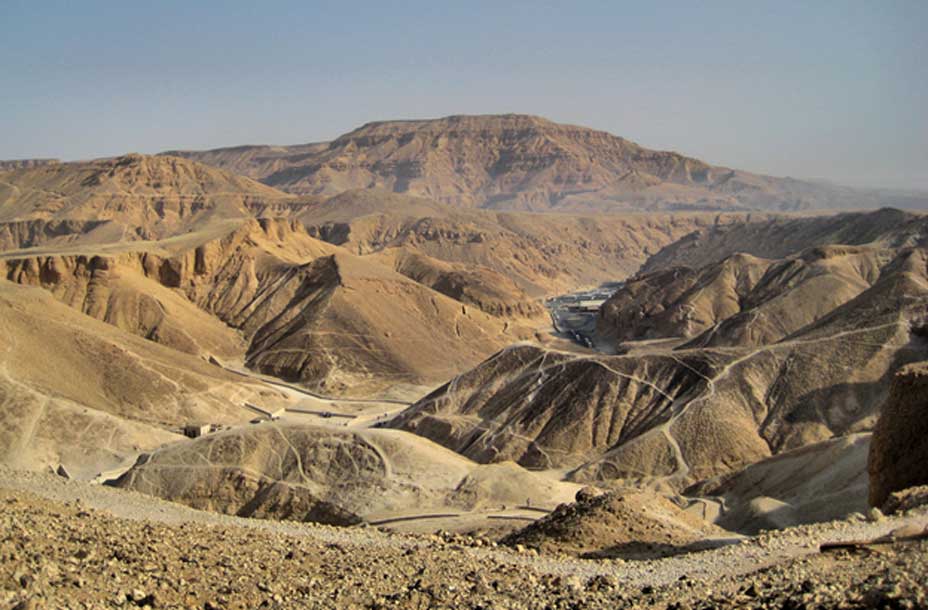 An overview of the ‘Valley of the Kings’ as seen from the ancient workmen’s pathways. Known as Ta-sekhet-ma’at or the Great Field, beginning in the Eighteenth Dynasty, this place served as the Royal Necropolis for 500 years. (Photo: Francisco Anzola)