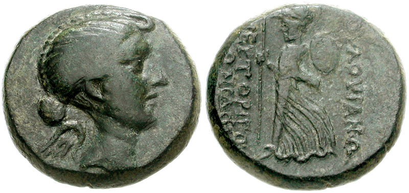 Bust of Fulvia (left) and image of Athena (right) on a Phrygian coin. 