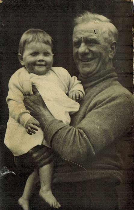 Sampson Christian holding the author’s father Jack Christian circa 1923 (Image © Charles Christian)