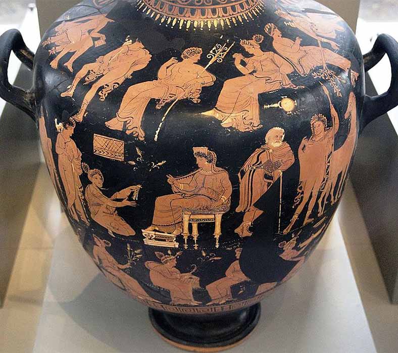 Hydria/ Jug by the Varrese Painter (c. 340 BC) depicting Eleusinian scenes (Public Domain)