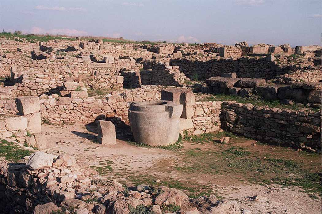 The ruins of the excavated city of Ras Shamra, or Ugarit (LorisRomito /CC BY-SA 3.0)