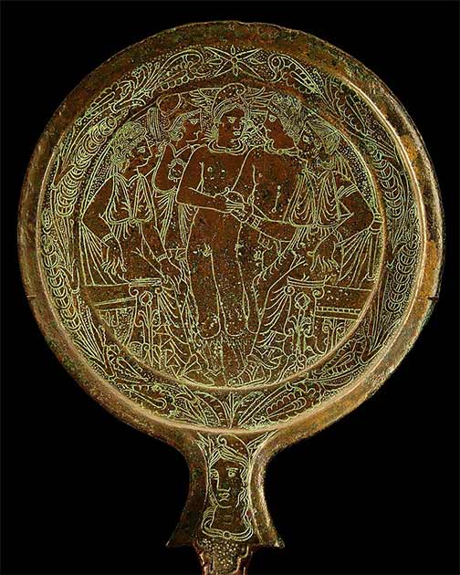 Etruscan mirror incised with the Judgement of Paris. (Fourth-third century BC) Musée du Louvre (CC BY-SA 3.0)