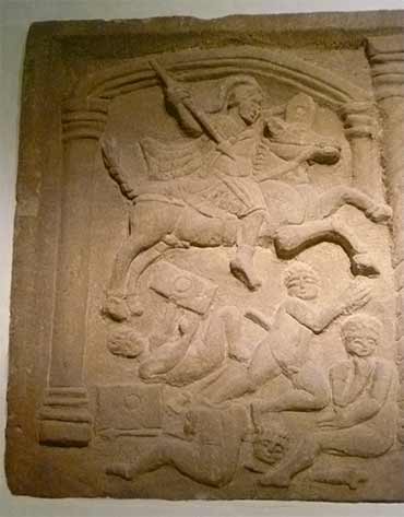 Roman cavalryman trampling conquered Picts. Discovered carved on a tablet found at Bo'ness (c.142 AD) National Museum of Scotland. (Kim Traynor/ CC BY-SA 3.0)