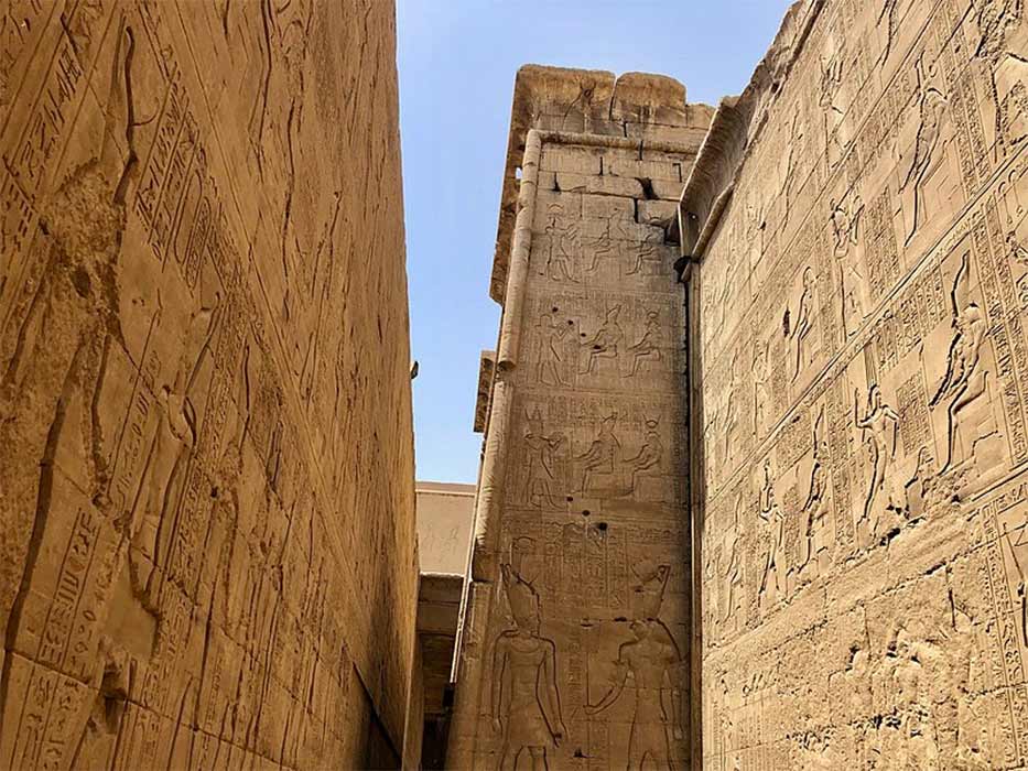 Edfu texts, carved on the temple walls. (CC0)