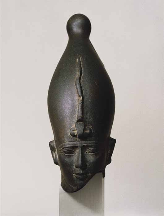 Head of the god Osiris (circa 595–525 BC) Brooklyn Museum (Public Domain)