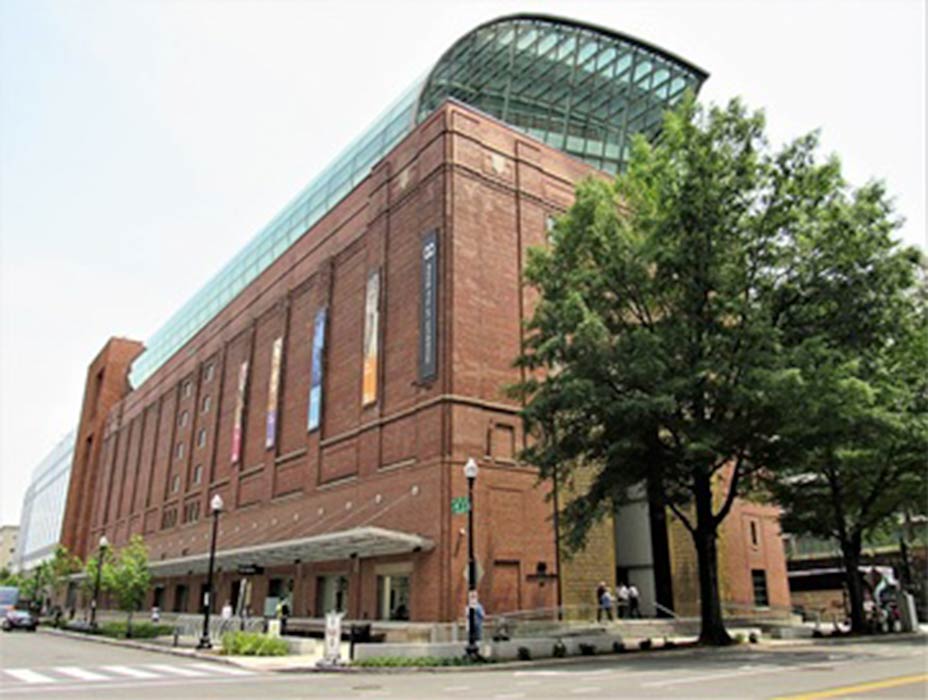 Museum of the Bible Washington DC. (Farragutful/ CC BY-SA 4.0)