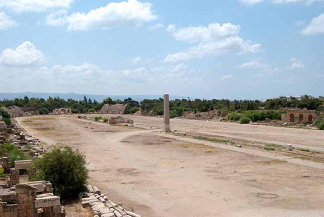 Ruins of a Roman hippodrome in Tyre, Lebanon. ( Peripitus/CC BY SA 3.0 )