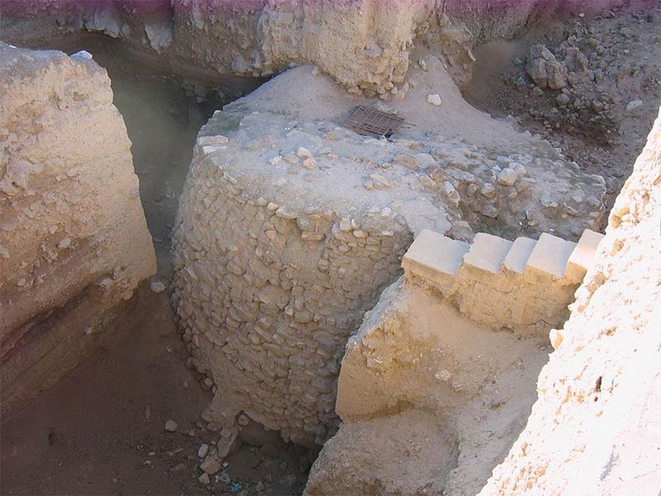 The famous Tower of Jericho at Tell es-Sultan archaeological site was constructed around 8000 BC. (Public Domain)