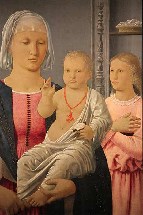 Madonna di Senigallia with the baby wearing the coral amulet by Piero della Francesca (1470) Galleria Nazionale delle Marche (CC BY-SA 4.0)