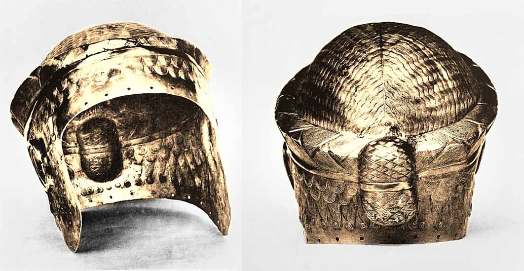 Golden helmet of Meskalamdug, at time of excavation, the original now displayed in the Museum of Baghdad (Public Domain)