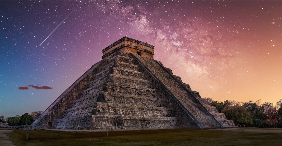 Chitchenitza with the Milky Way captured behind it.