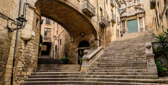Old City of Girona, Catalonia Spain ( Deyan/ Adobe Stock)