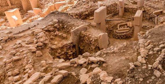 Anatolia’s Gōbekli Tepe And New Mexico’s Pueblo Bonito – Similar Necropolis Sites?