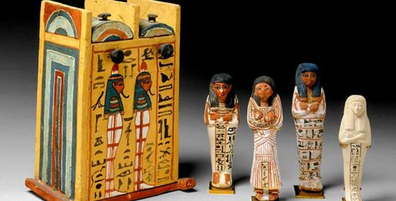 Discovered by Gaston Maspero in 1885–86, this wooden shabti box was inscribed for Paramnekhu, a ‘Servant in the Place of Truth’ who was a son or grandson of the famous Sennedjem and Iineferti. Families of artisans such as this brought the king’s tombs to life. 19th Dynasty. Thebes, Deir el-Medina, Tomb of Sennedjem (TT1).