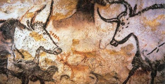 Aurochs, Horses and Deer of Lascaux caves (Lascaux / CC BY-SA 3.0)